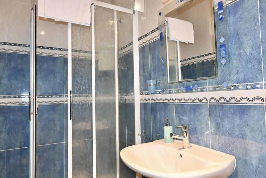 For You Rentals Encantador Apartamento Temporal Madrid Centro Vld13 Luaran gambar