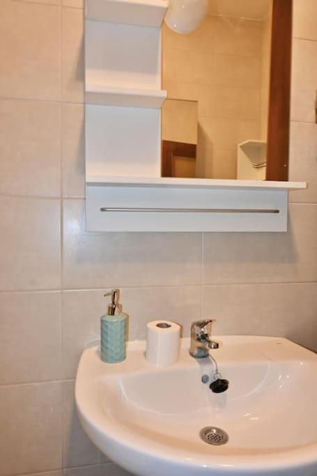 For You Rentals Encantador Apartamento Temporal Madrid Centro Vld13 Luaran gambar
